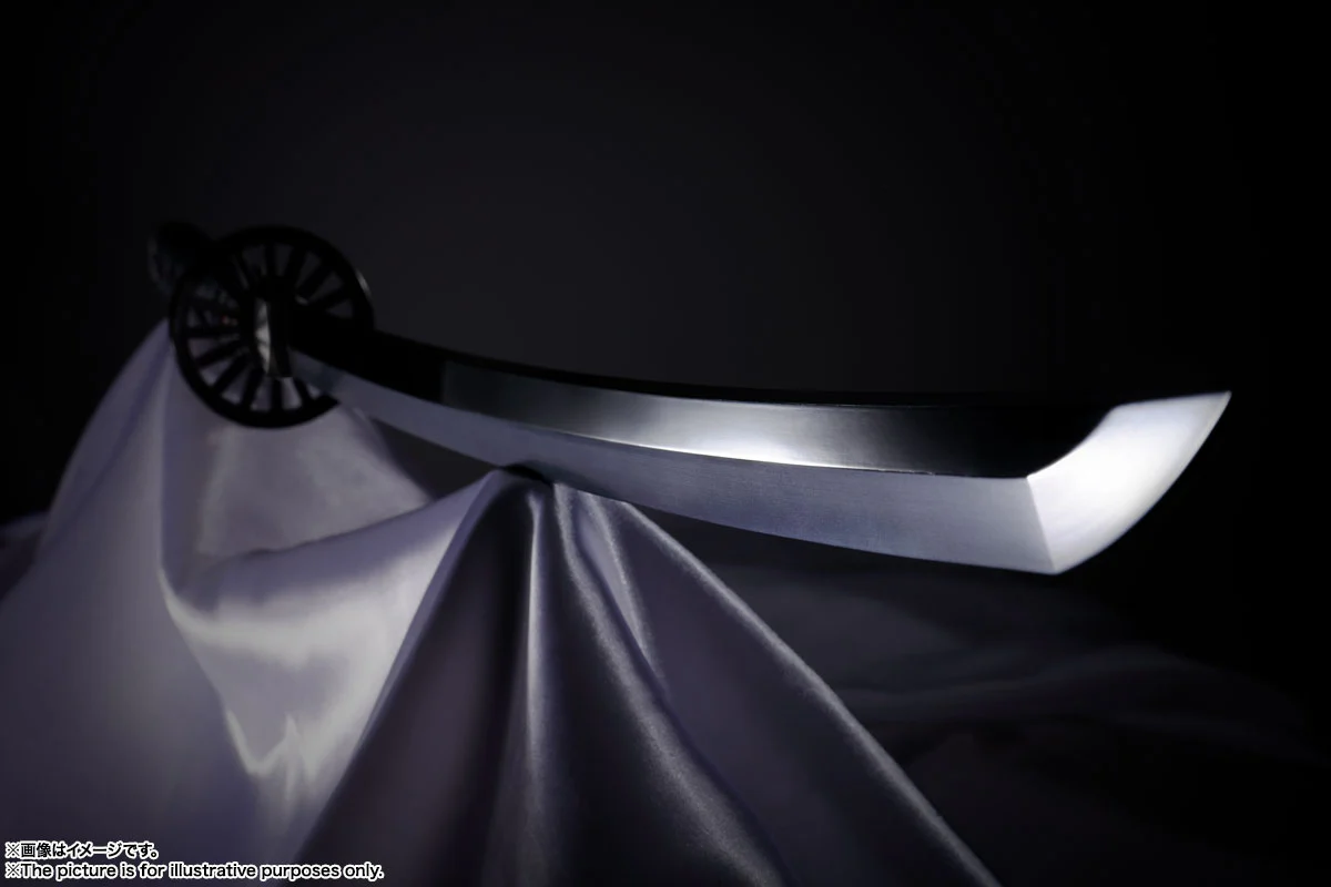 Demon Slayer Proplica Nichirin Sword (Tanjiro Kamado) - Image 5