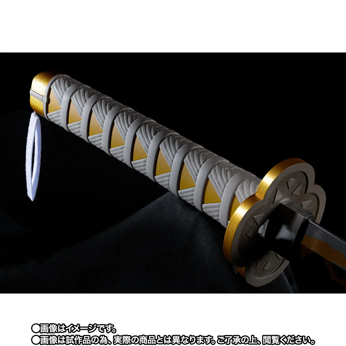 Demon Slayer Proplica Zenitsu Agatsuma Nichirin Sword - Image 5