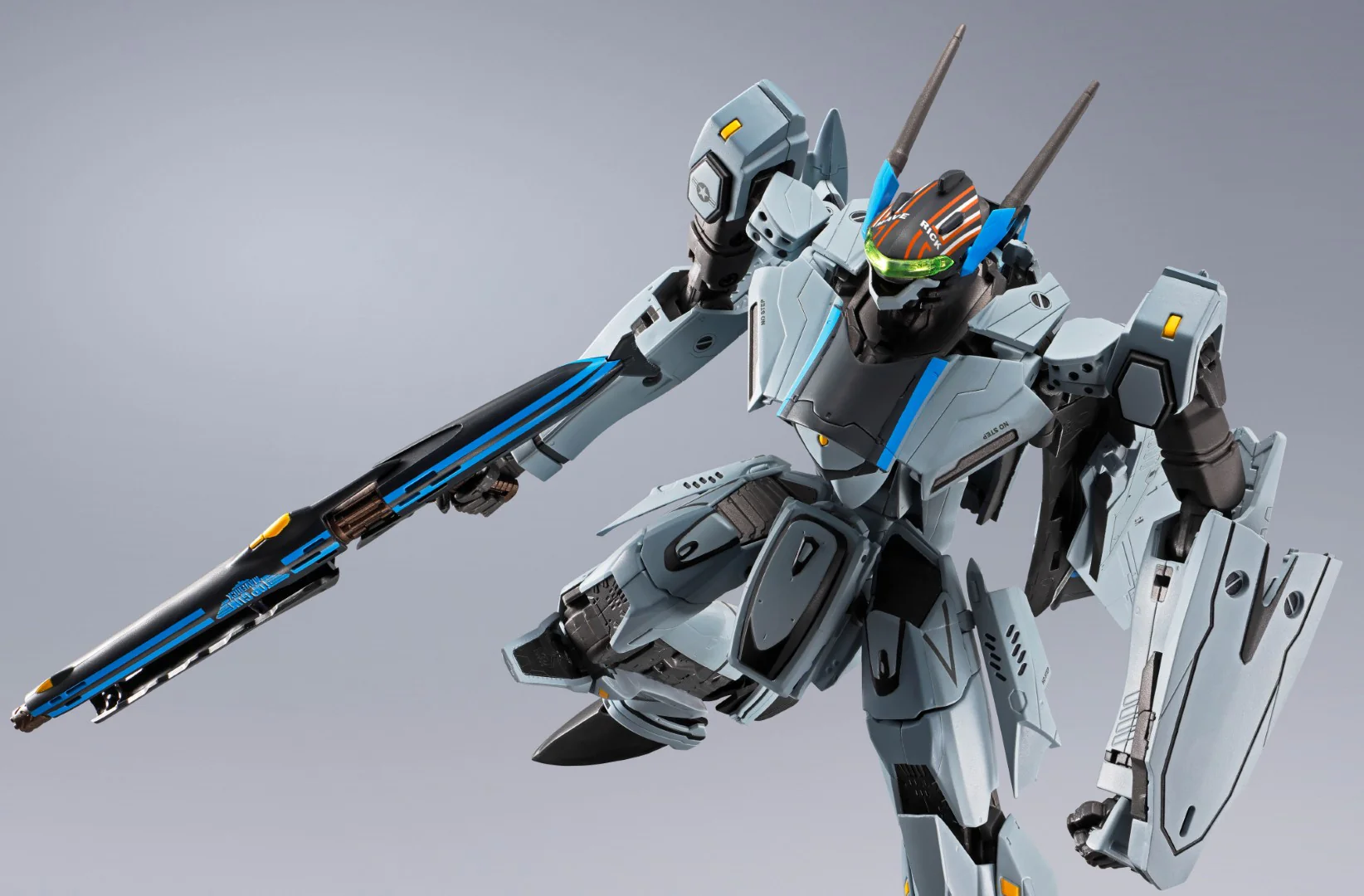 [PREORDER] DX Chogokin VF-2S Messiah Valkyrie - Top Gun Maverick Ver - Image 10