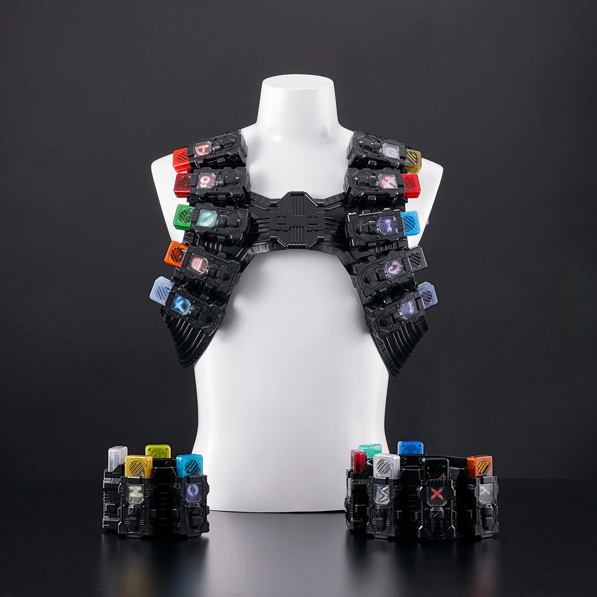 DX Kamen Rider Eternal Max Jacket Set Ver 2 - Image 3