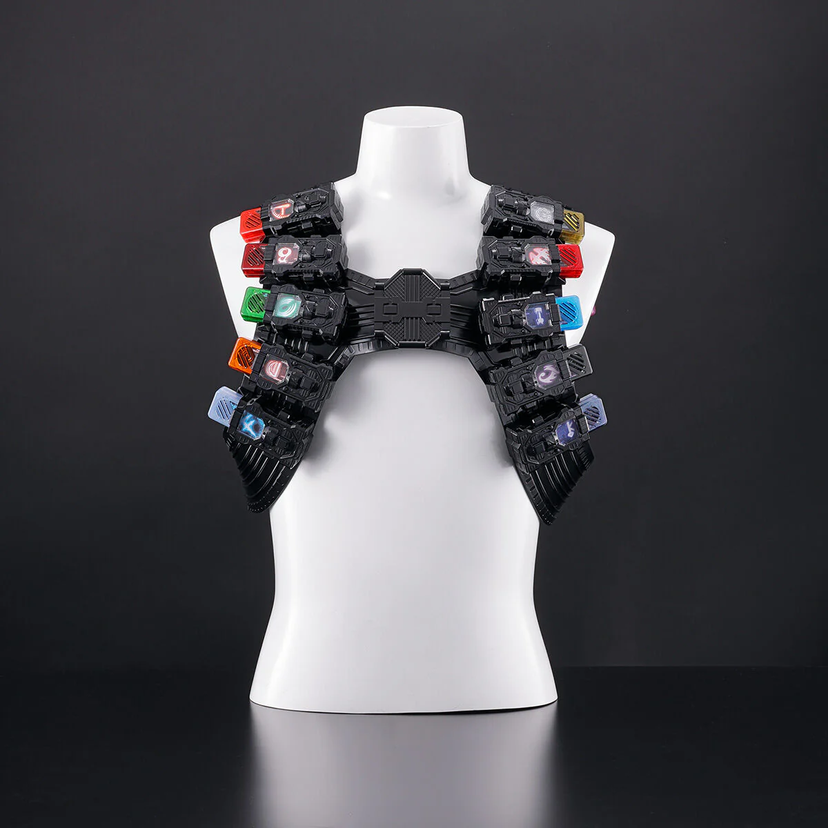 DX Kamen Rider Eternal Max Jacket Set Ver 2 - Image 5