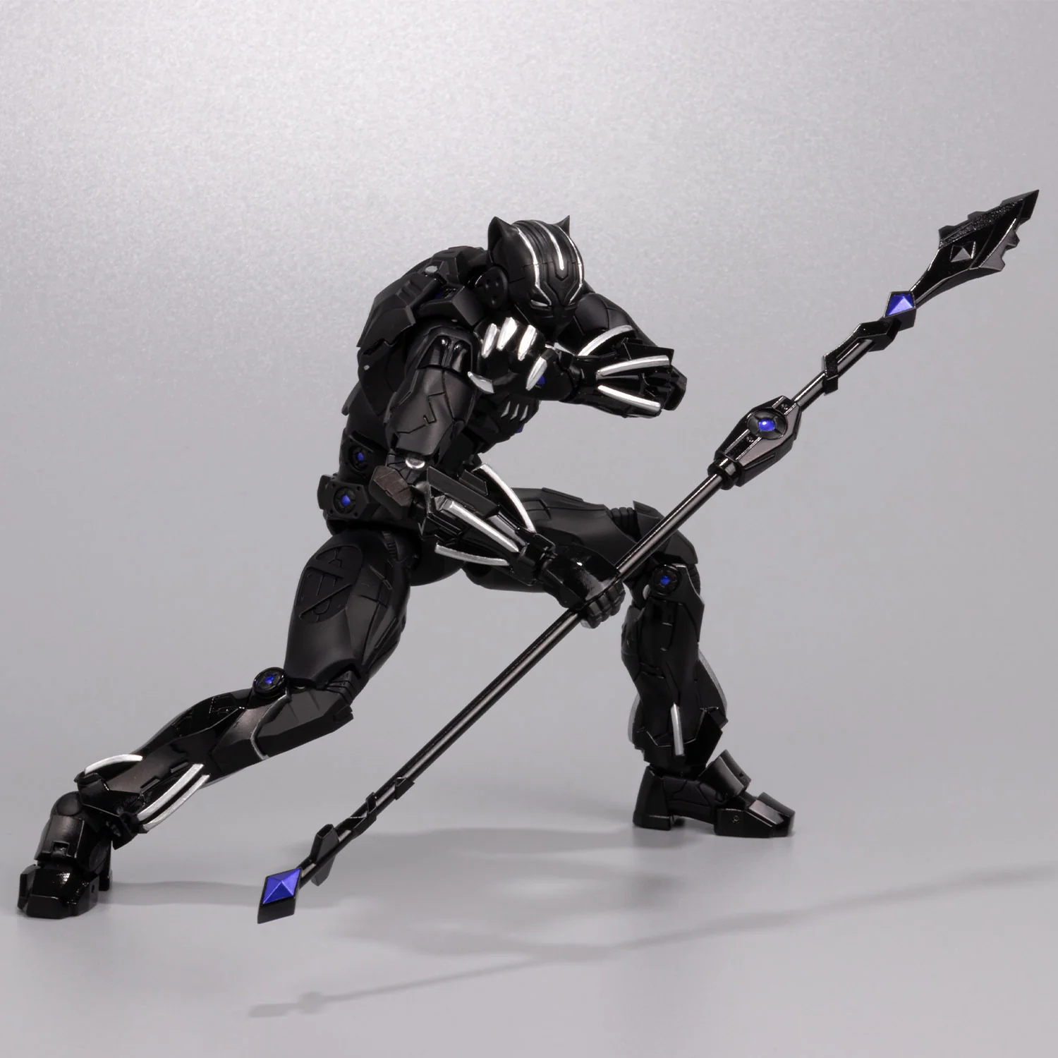 Fighting Armor Black Panther - Image 4