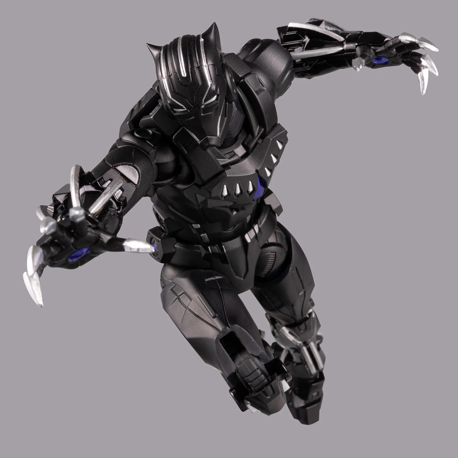 Fighting Armor Black Panther - Image 7