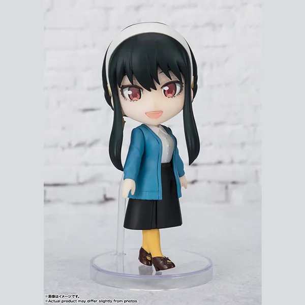 Figuarts Mini Yor Forger - Ooting Outfit - Image 3