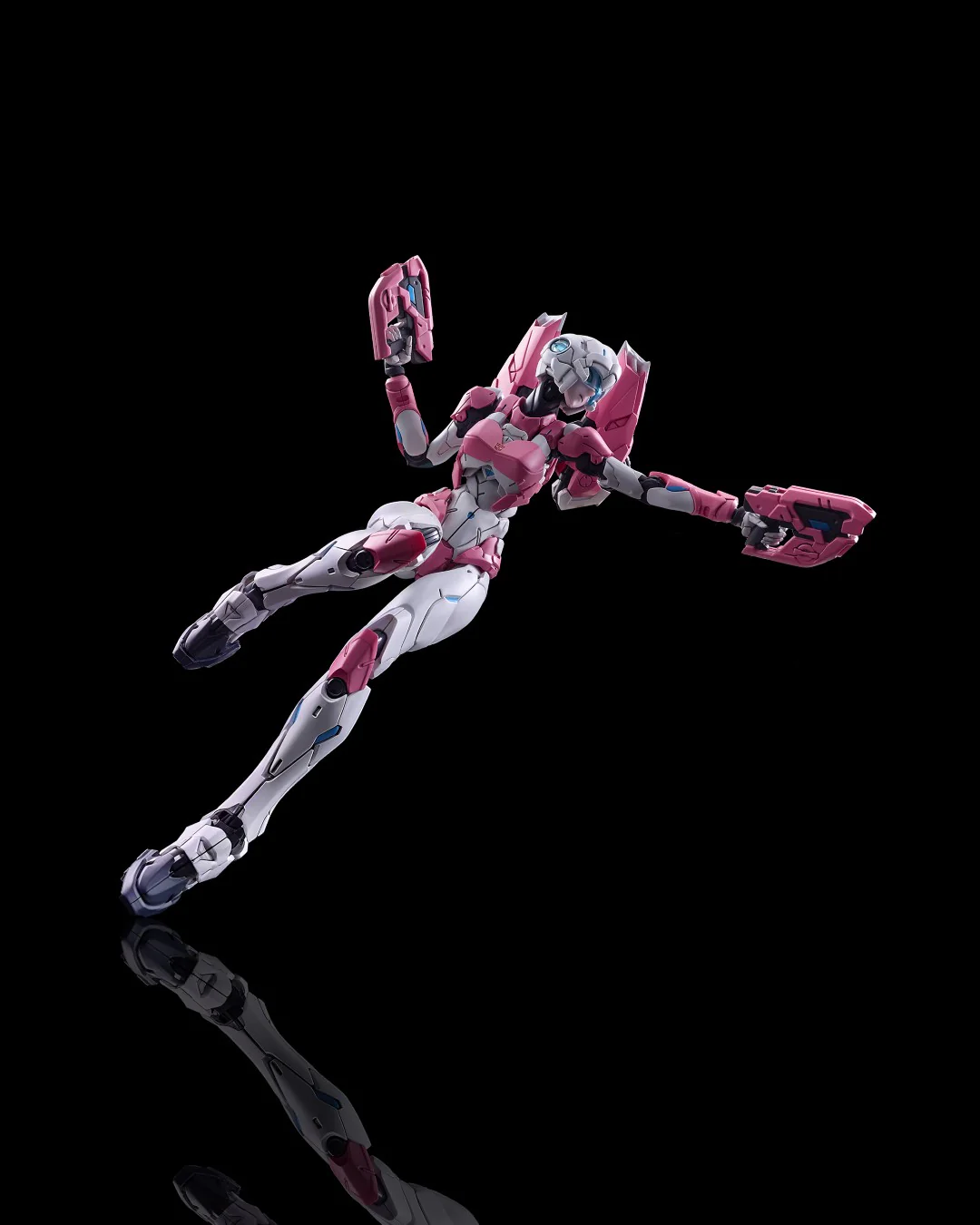 [PREORDER] Furai Action Arcee - Image 7