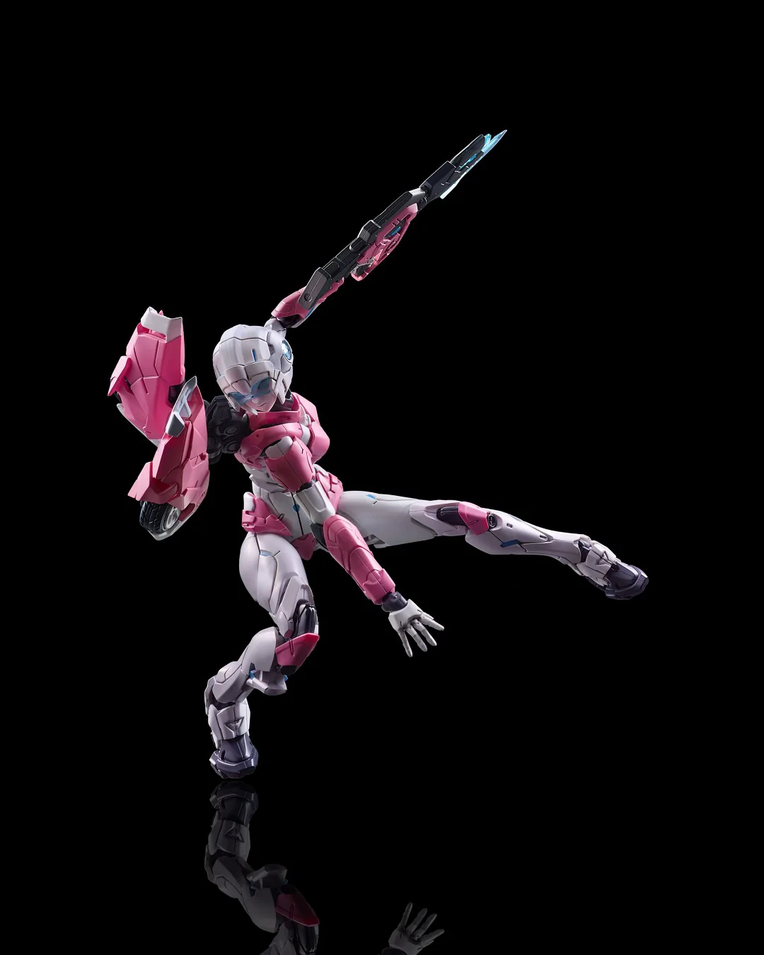 [PREORDER] Furai Action Arcee - Image 8
