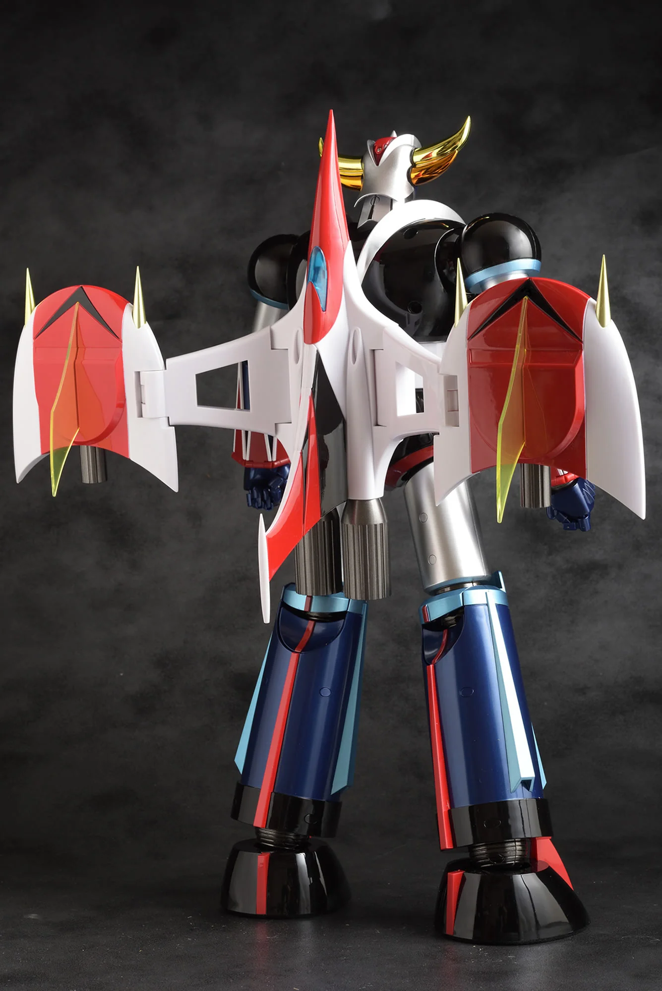 Grand Action Bigsize Model Grendizer Renewal Ver - Image 7