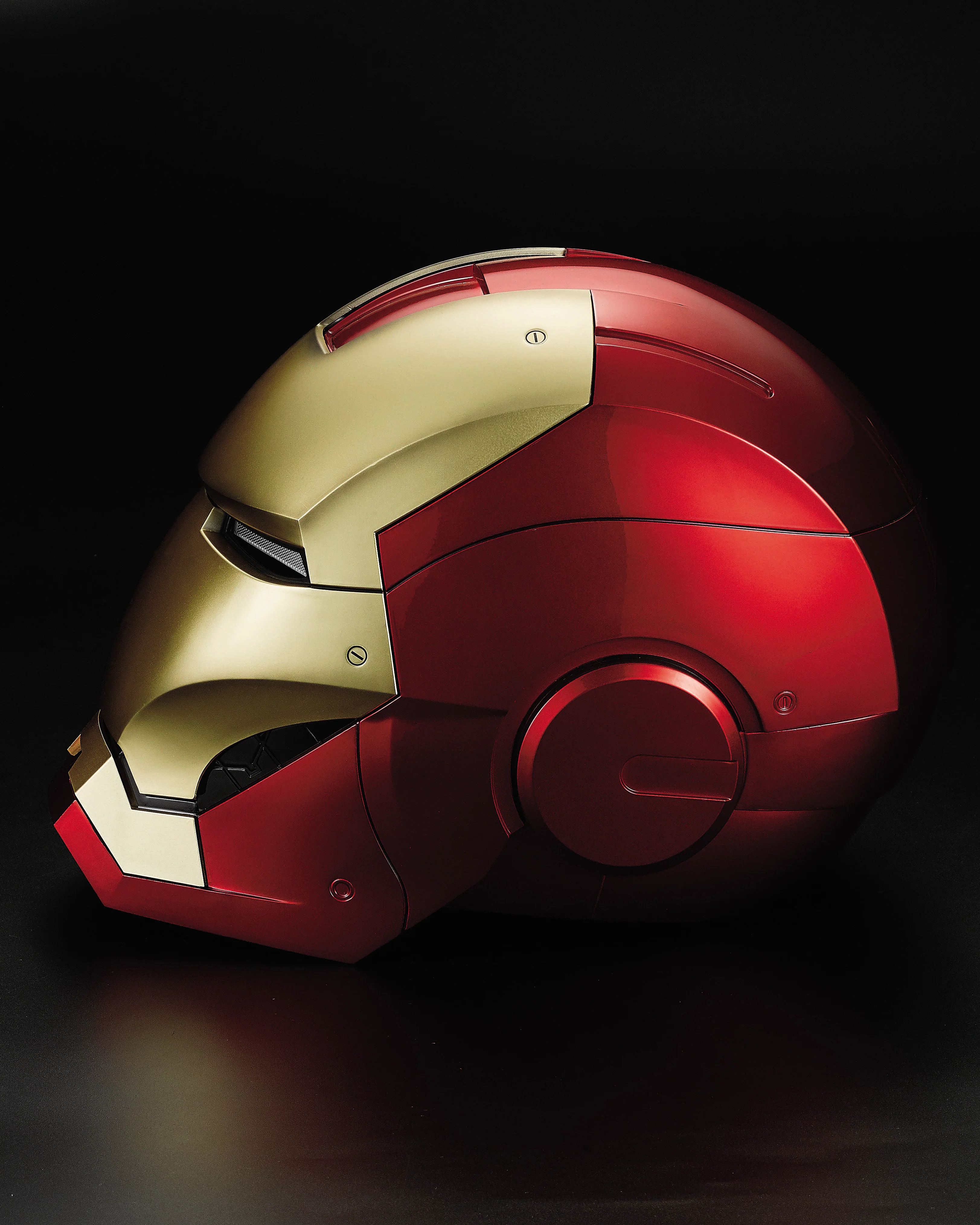 Iron Man Mark 7 Wearable Helmet & Bluetooth Speaker - Image 11