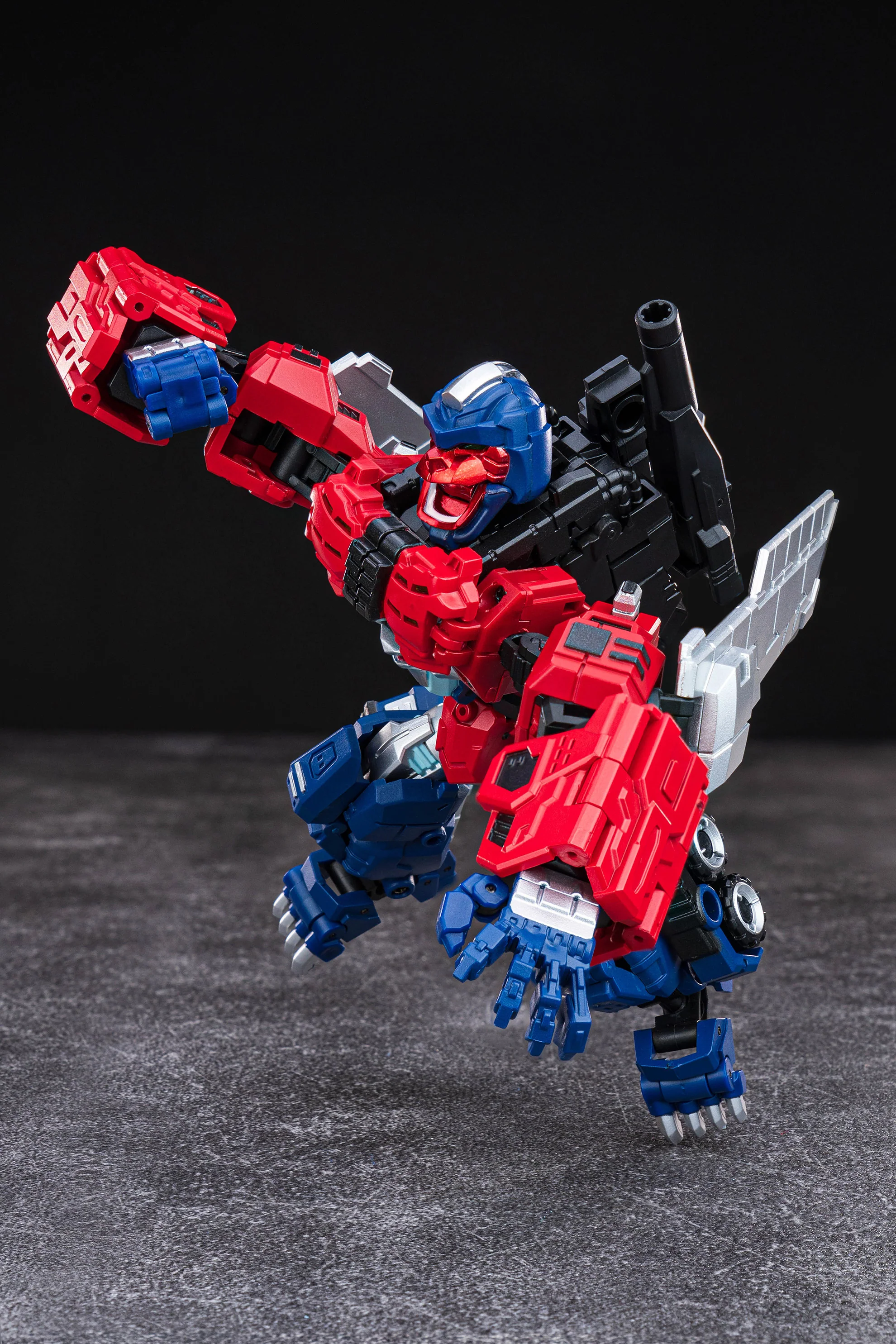 IronFactory IF EX-43R Primal Commander Scarlet - Image 2