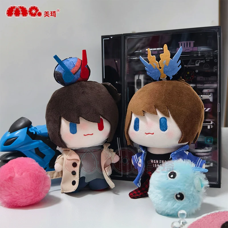 Kamen Rider Build Plush & Pendant Set - Image 4