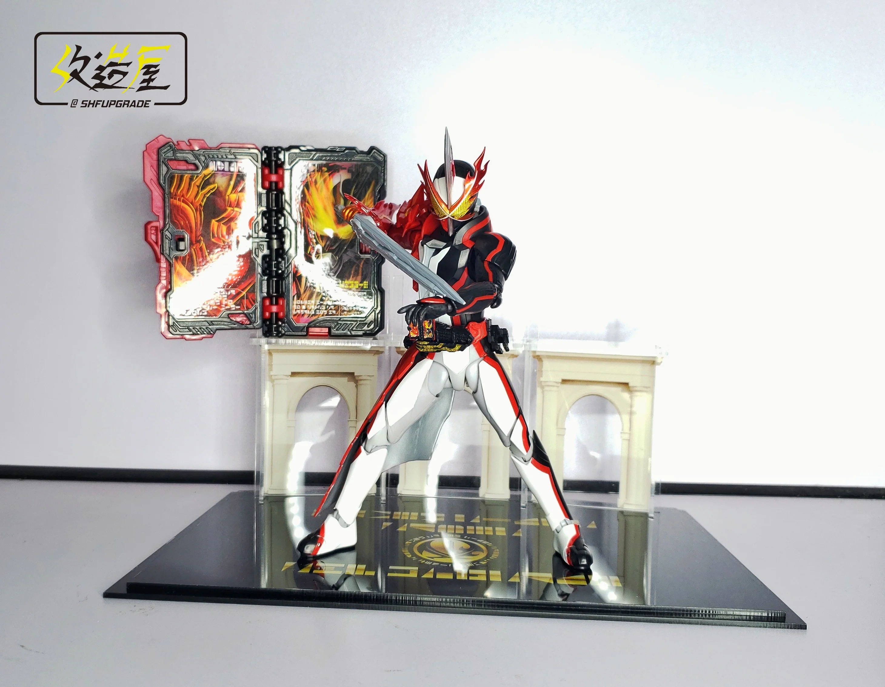 Kamen Rider Saber Display Stand - Image 4