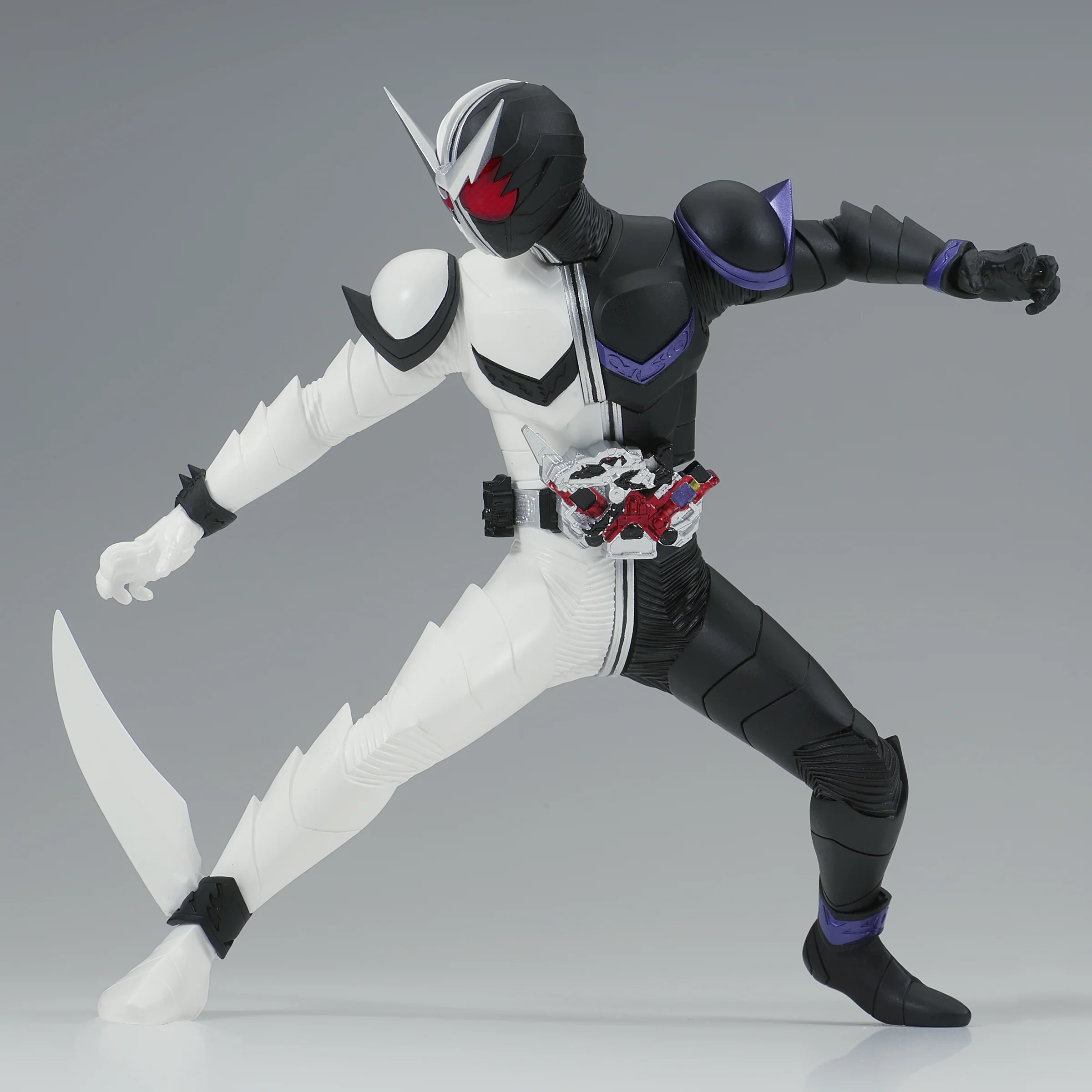 Kamen Rider W Fang Joker Heros Brave Figure (Version A) - Image 2