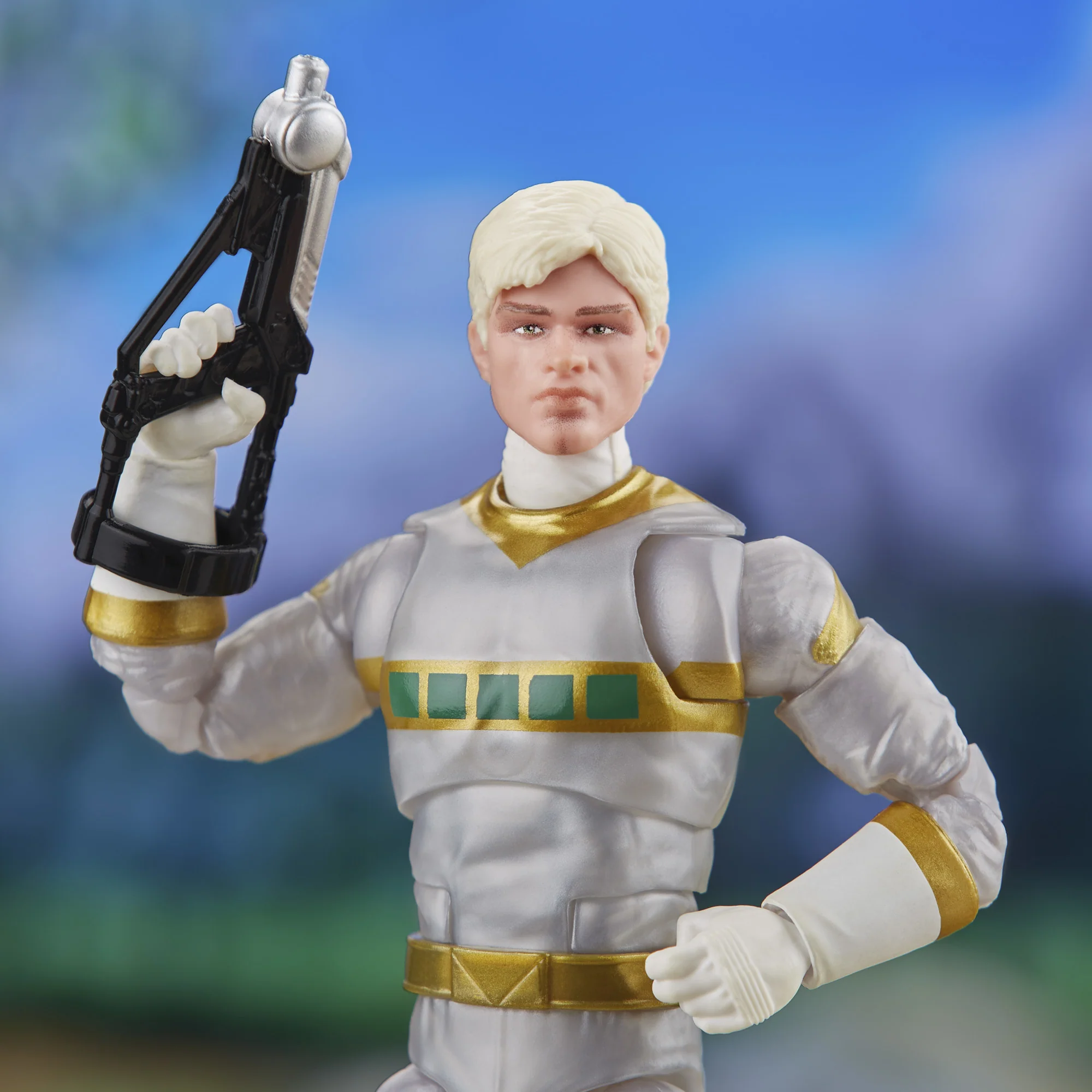 Lightning Collection DLX Power Rangers In Space Silver Ranger - Image 6