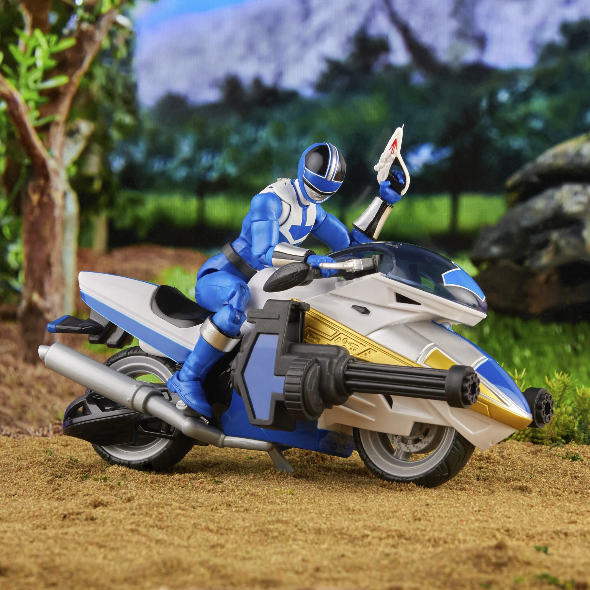 Lightning Collection DLX Time Force Blue Ranger & Cycle - Image 8