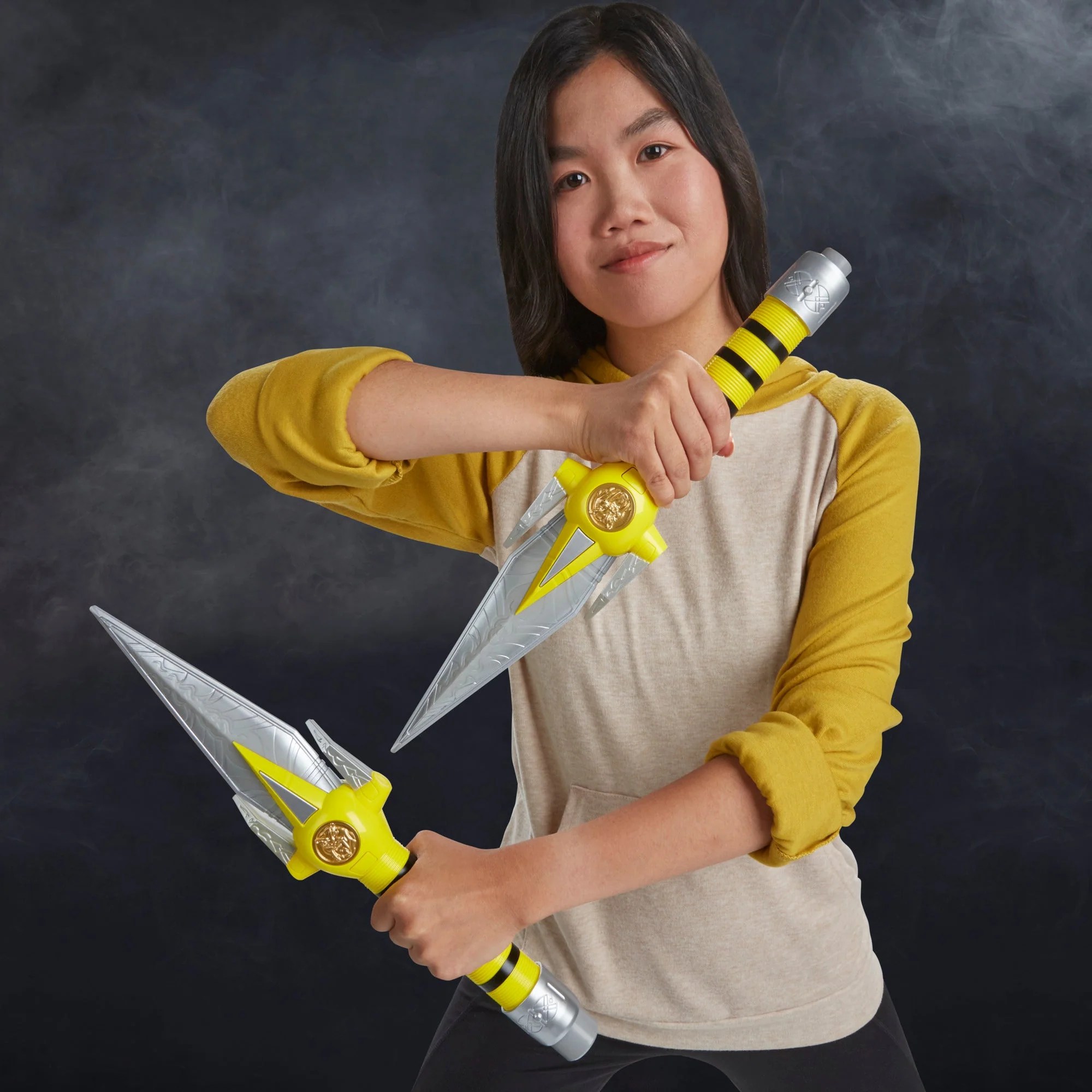 Lightning Collection Mighty Morphin Yellow Ranger Power Daggers - Image 7