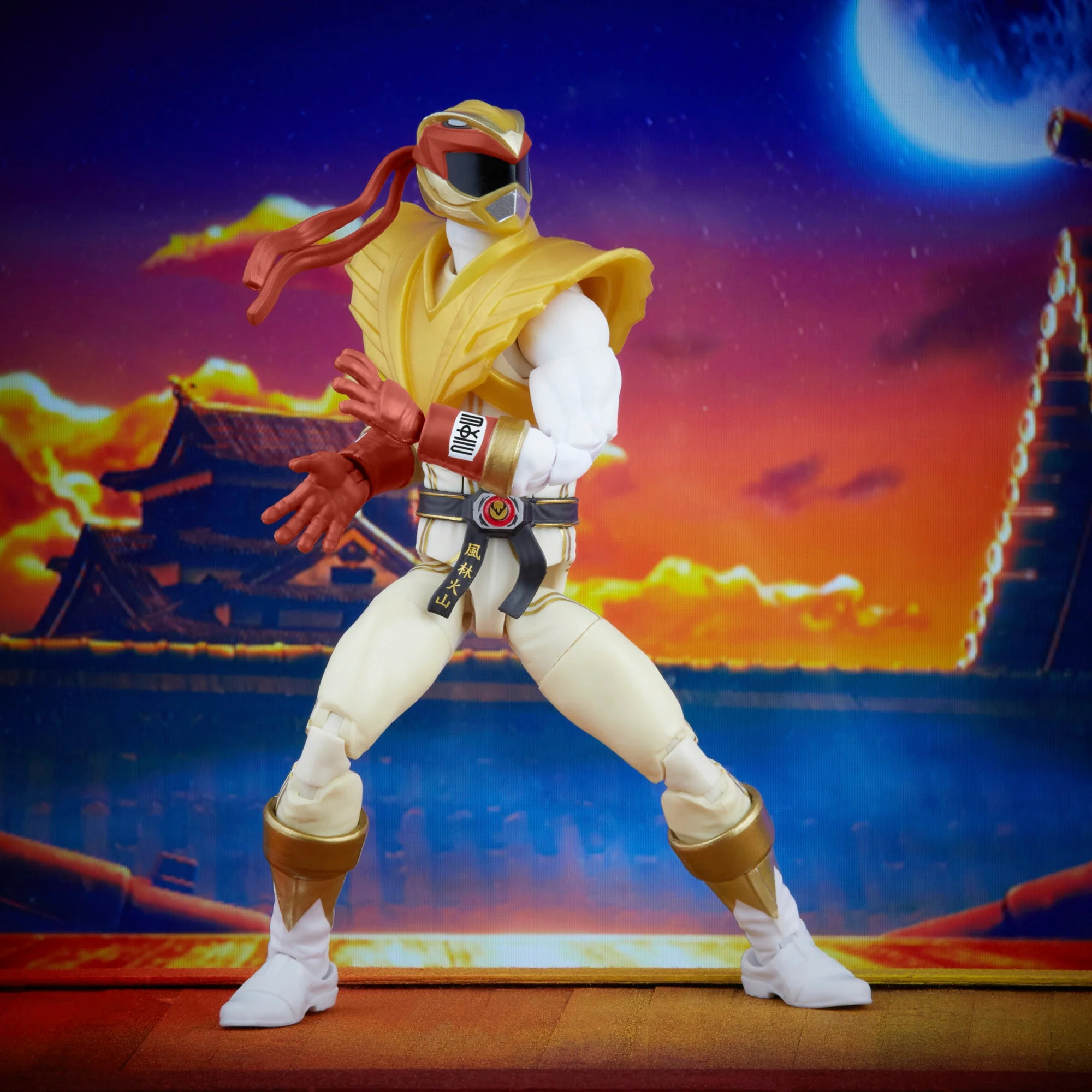 Lightning Collection Morphed Ryu Crimson Hawk Ranger - Image 6