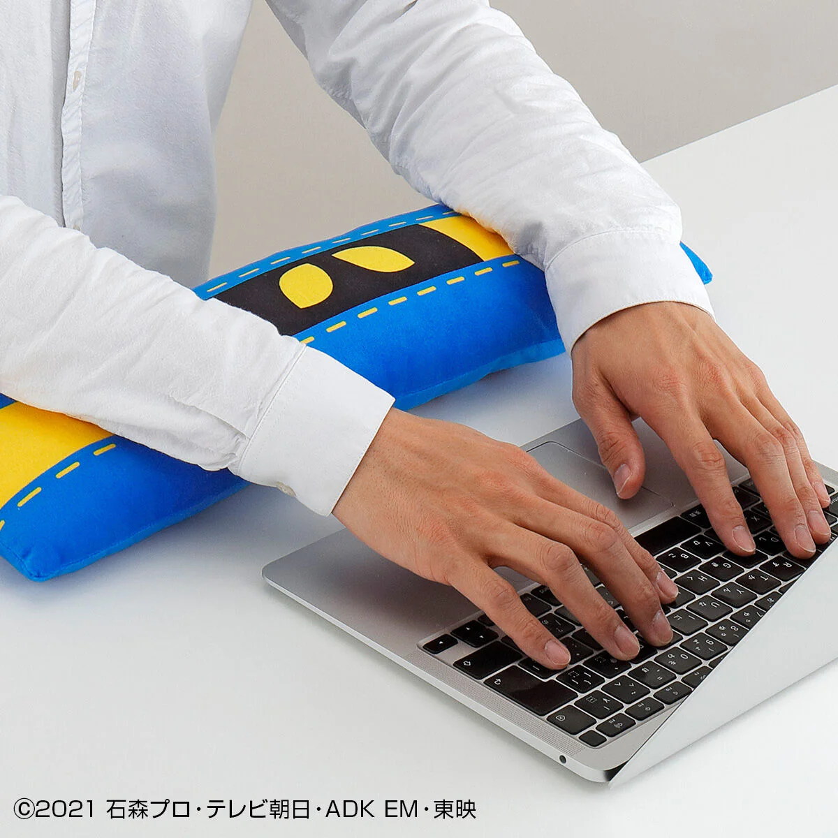 Lovekov PC Cushion - Image 7