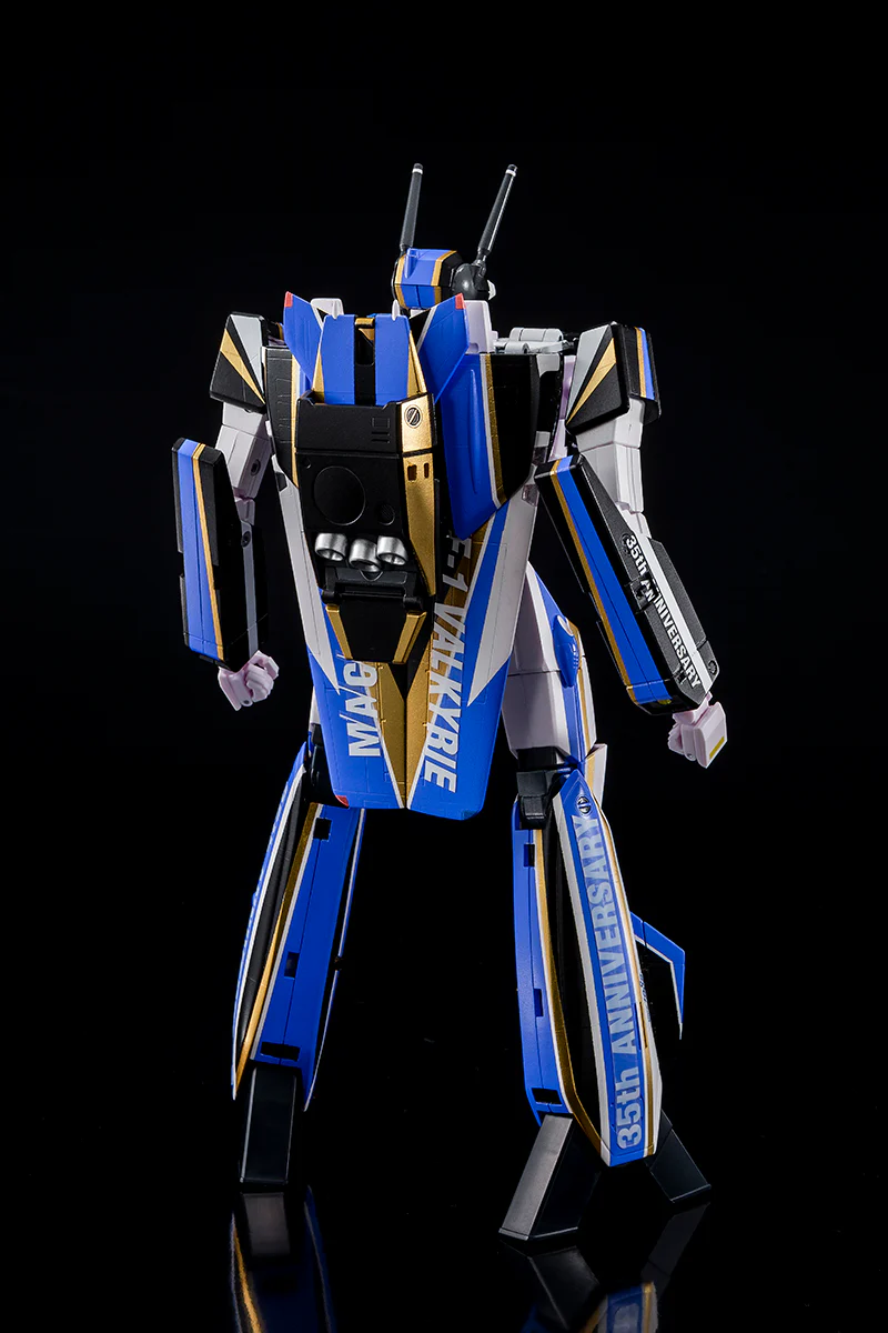 Macross Arcadia 1/60 VF-1J Valkyrie 35th Anniversary Edition - Image 6