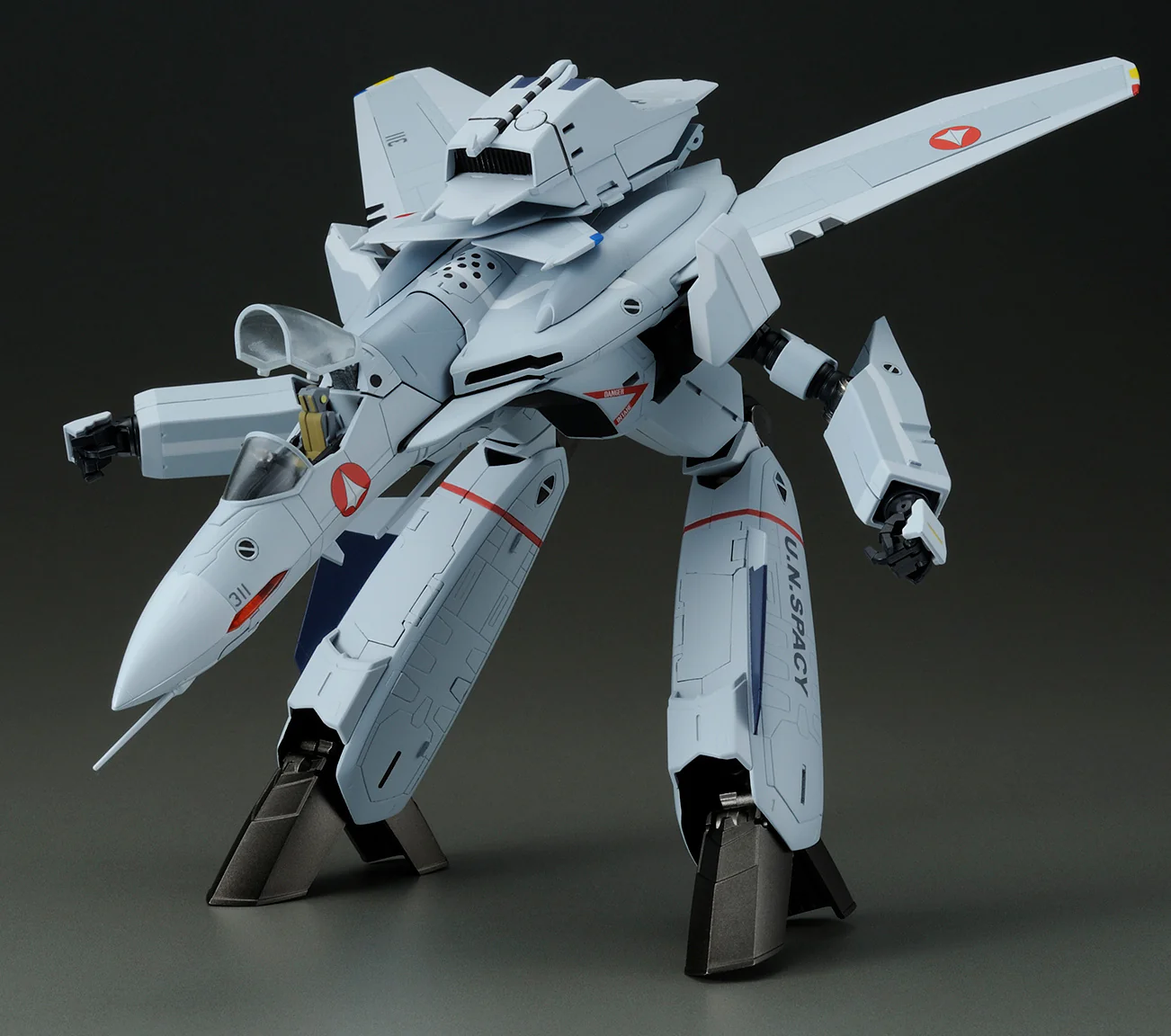 Macross Zero Arcadia 1/60 Kanzen Henkei VF-0A Phoenix Shin Kudo Mounted Machine (Reissue) - Image 8