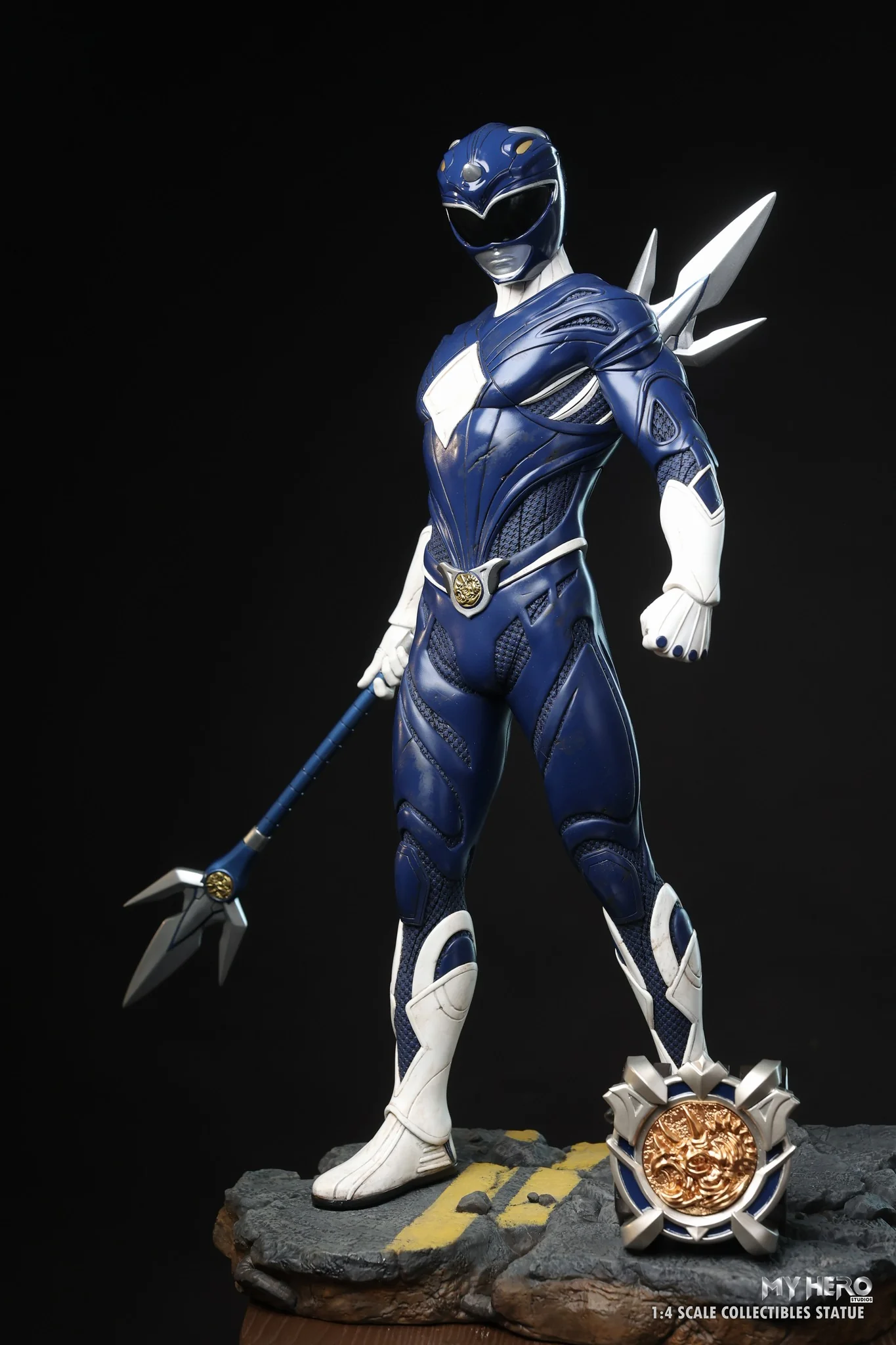 My Hero Studios Blue Ranger 1/4 Scale Collectible Statue - Image 3