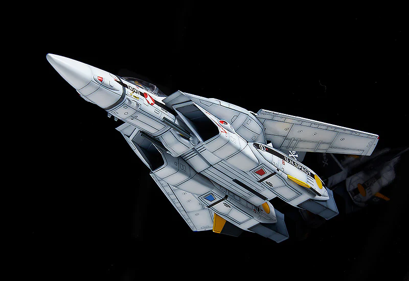 PLAMAX VF-1S Fighter Valkyrie (Roy Focker Custom) - Image 7