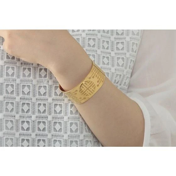 Misora's Bangle - Image 4