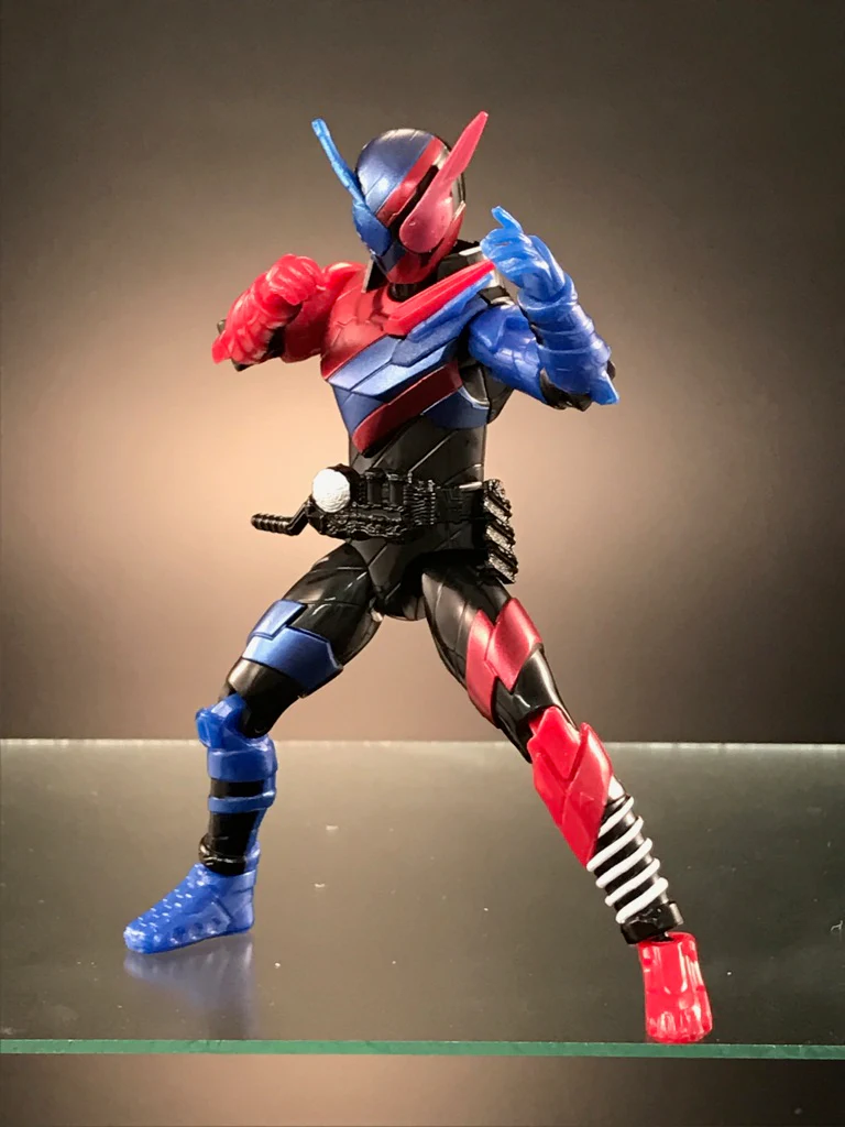 RKF Legend Series Kamen Rider Build Rabbit Tank Form - Image 4