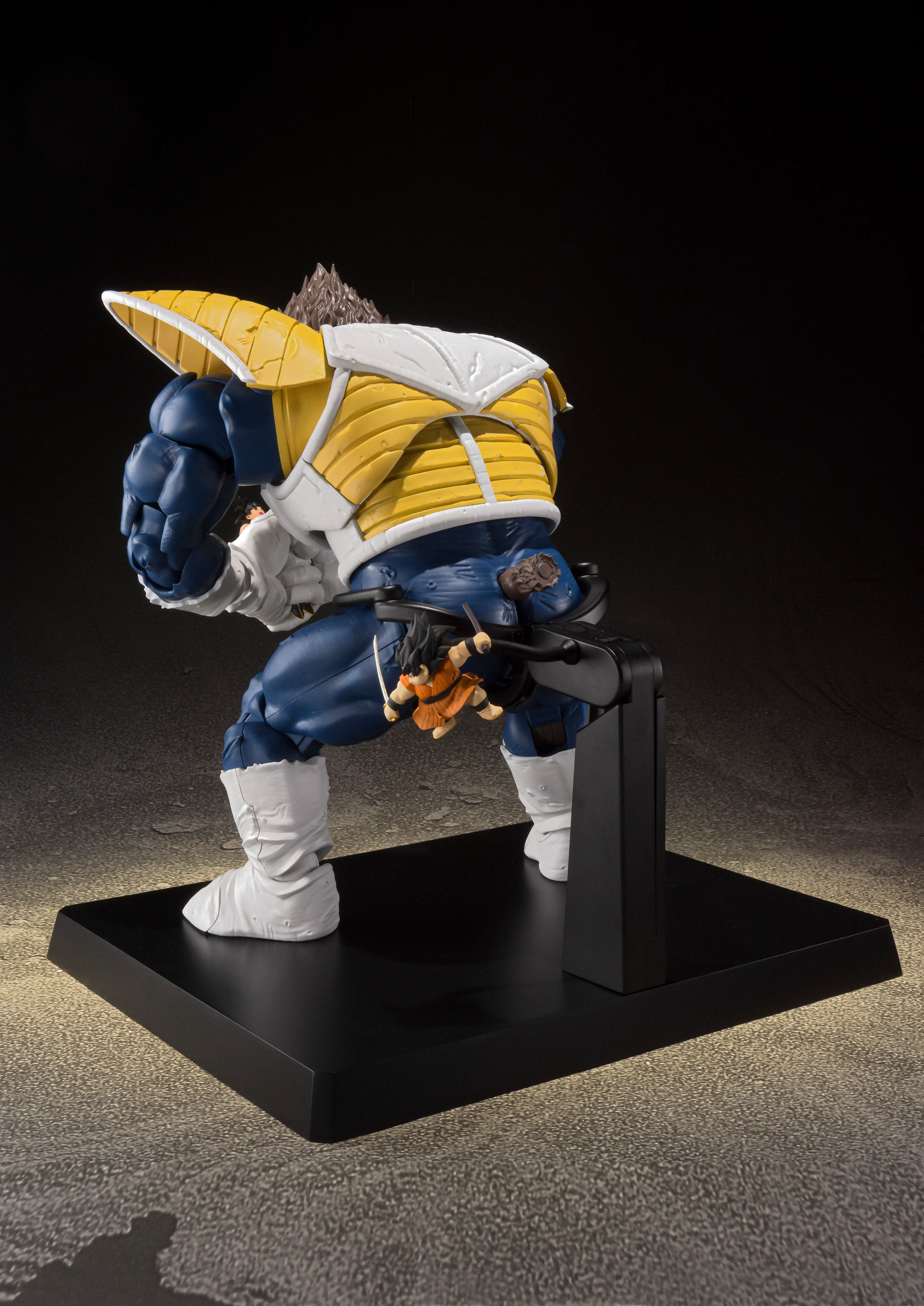 S.H. Figuarts Great Ape Vegeta - Image 13