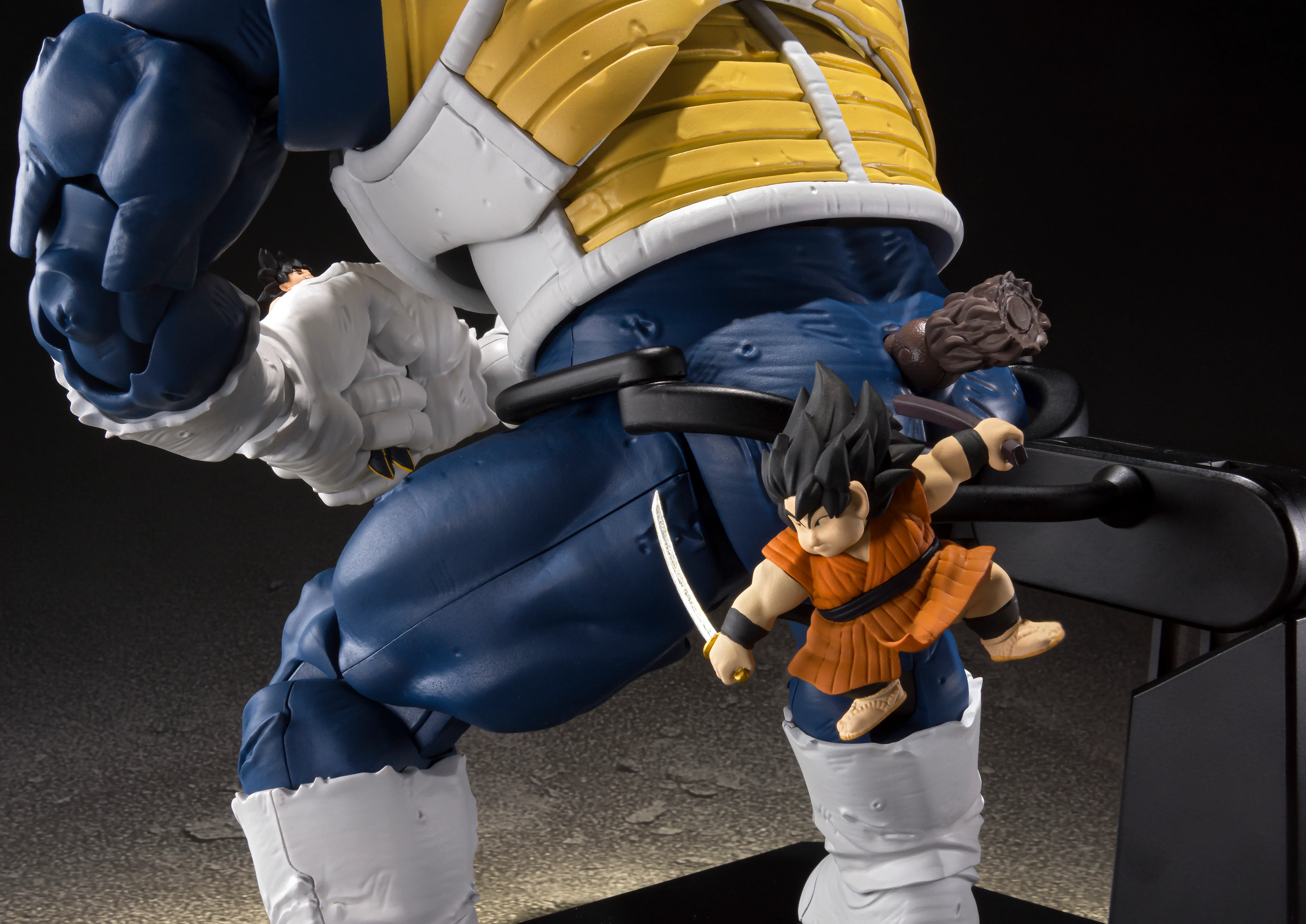 S.H. Figuarts Great Ape Vegeta - Image 14