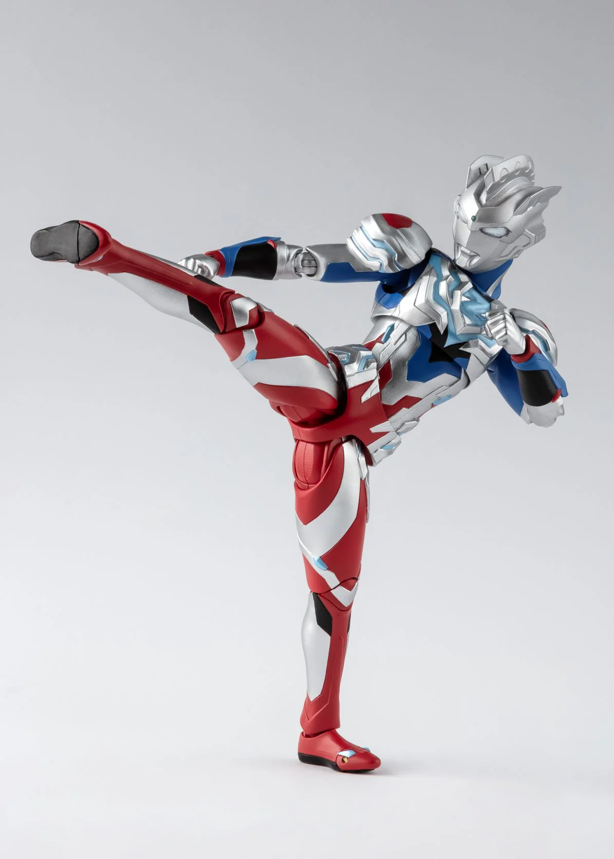 SH Figuarts Ultraman Z Alpha Edge - Image 5