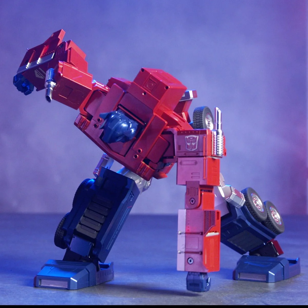 Robosen Optimus Prime - G1 Elite - Image 16