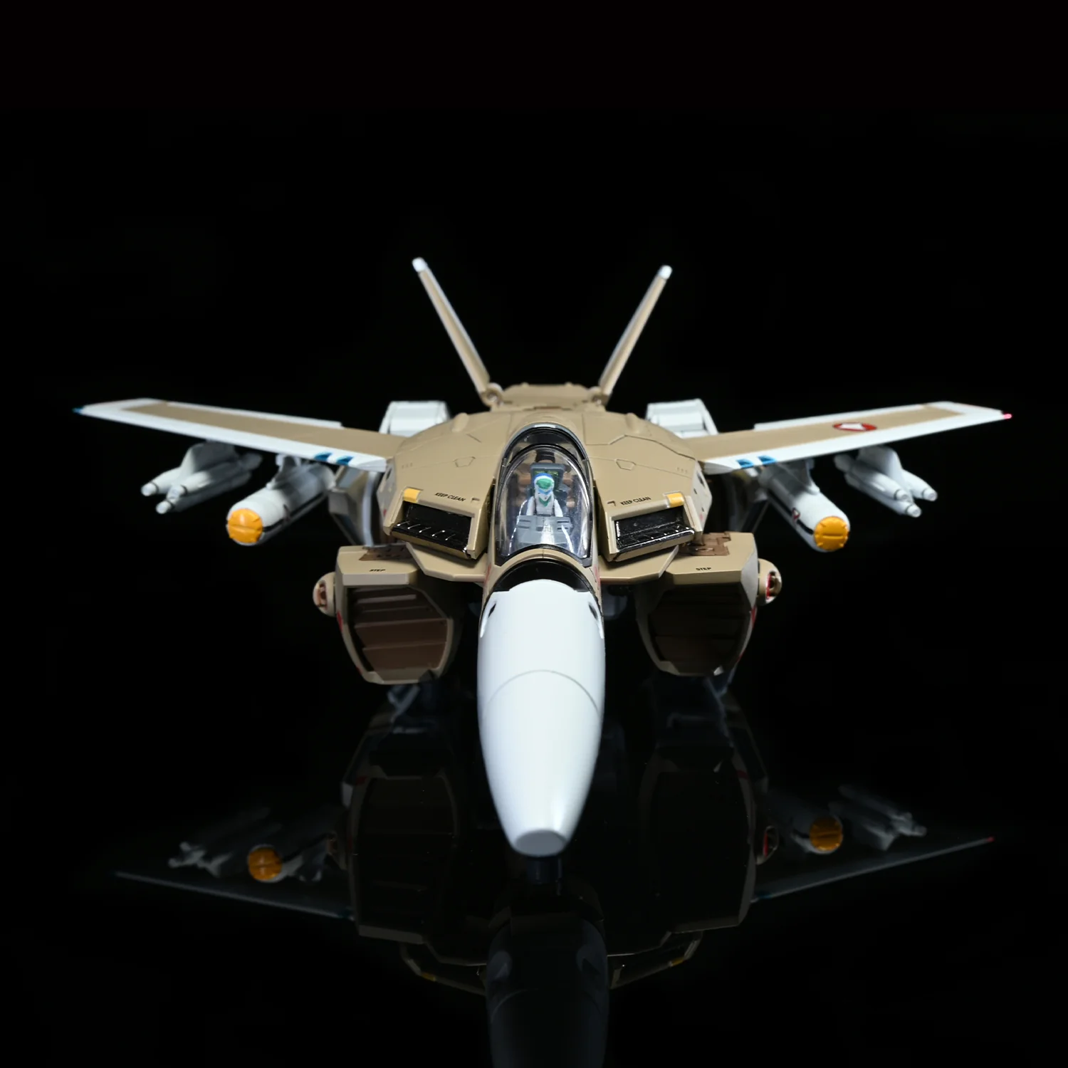Robotech Hen Dou Ryoku VF-1A Transformable Veritech - Image 15