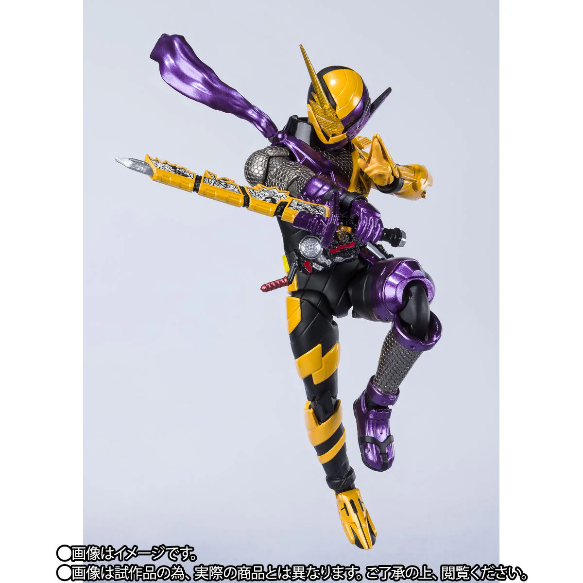 SH Figuarts Kamen Rider Build Ninnin Comic Form - Image 3