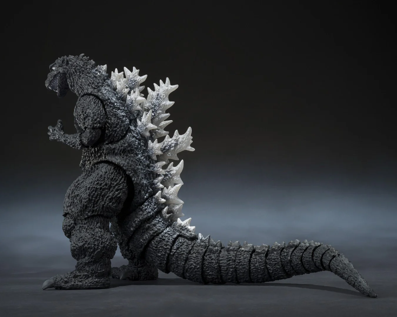 [PREORDER] SH MonsterArts Godzilla (1954) -Movie Graphic Plus- - Image 4