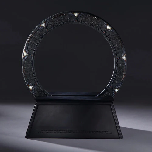 Stargate Universe - SG-U Destiny Stargate Polyresin Statue - Image 4