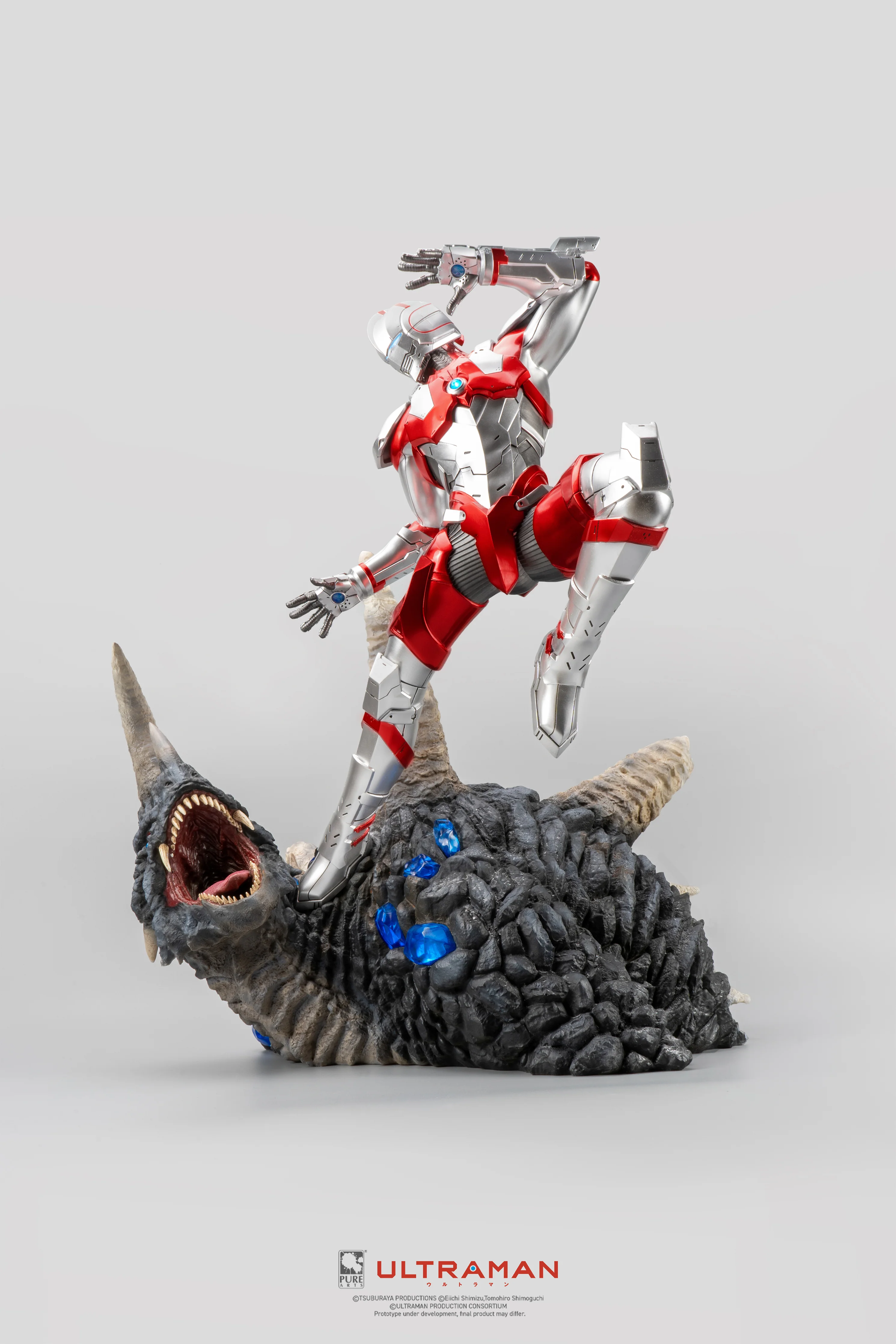Ultraman Vs Black King 1/4 Scale Statue - Standard Edition - Image 2
