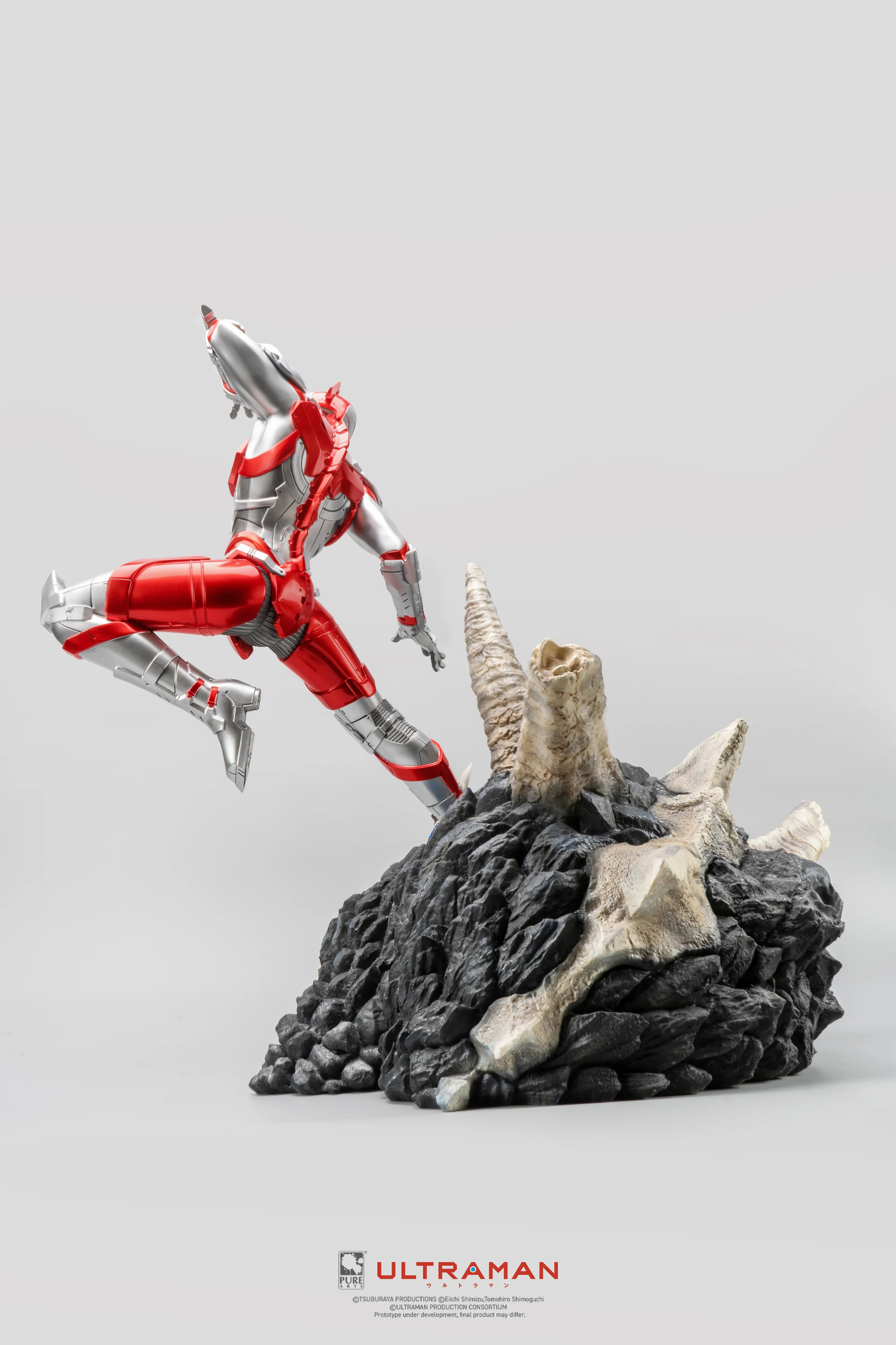 Ultraman Vs Black King 1/4 Scale Statue - Standard Edition - Image 5
