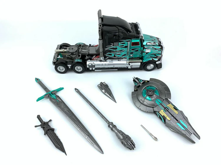 Unique Toys UT R-02B Destroyer - Black Version - Image 2