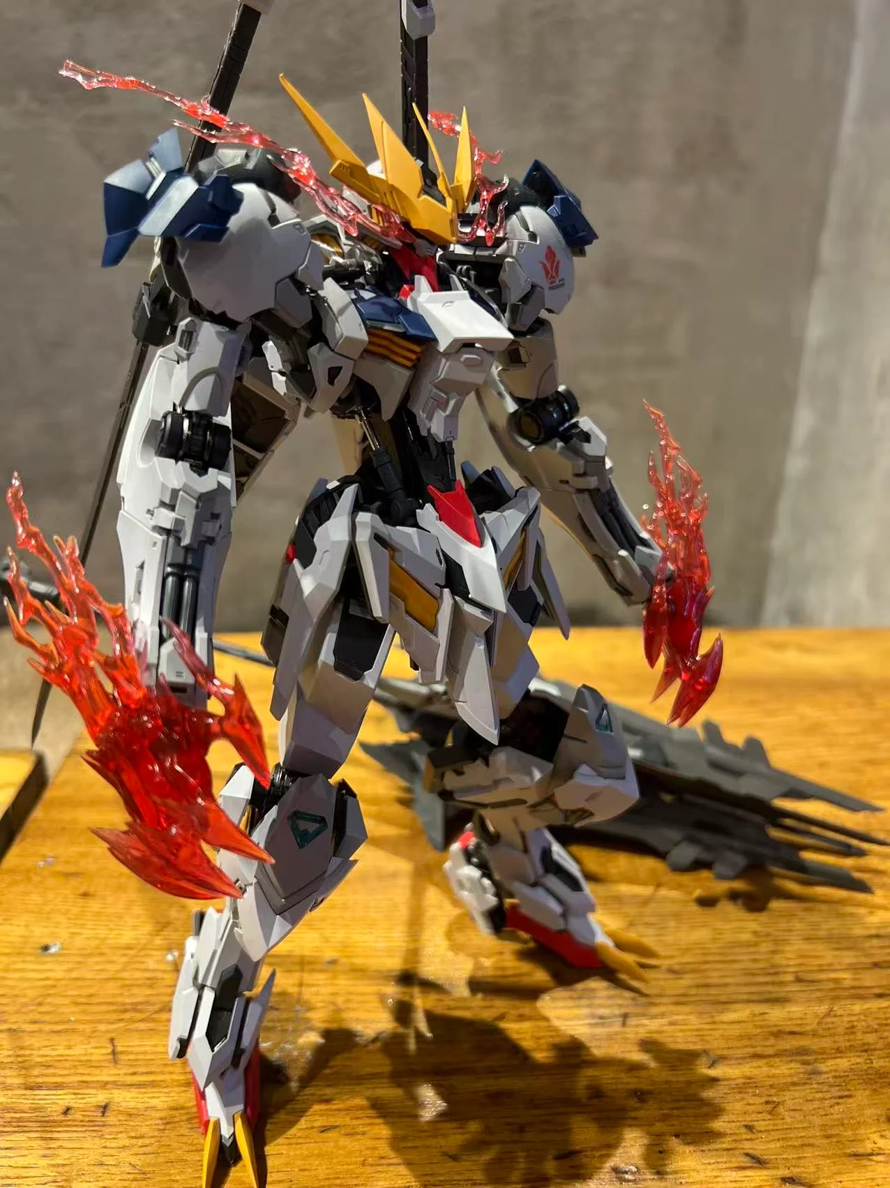 Wolf Model Wolf King 1/100 Metal Frame Model Kit - Image 5