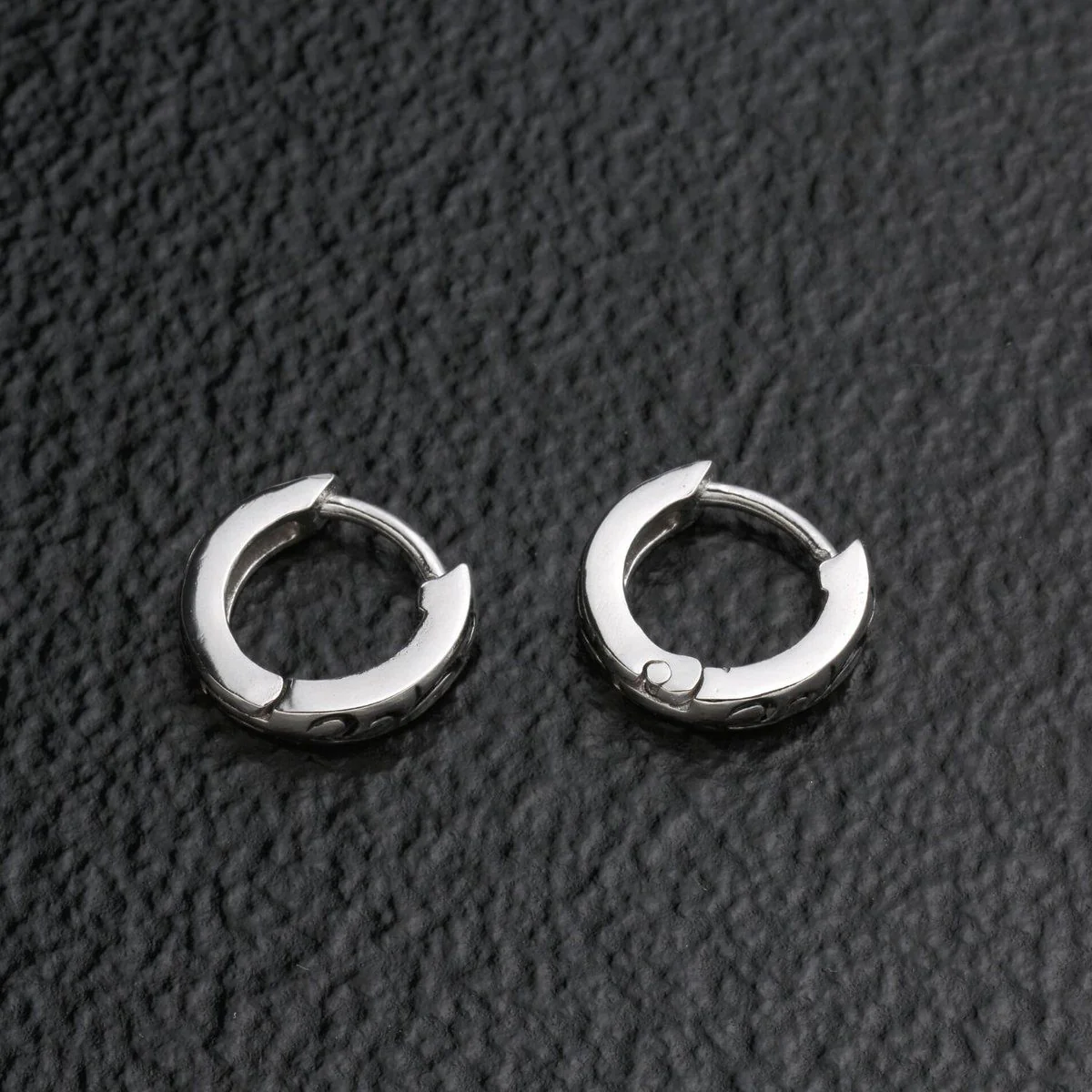 Zenkaiger Earrings - Image 12